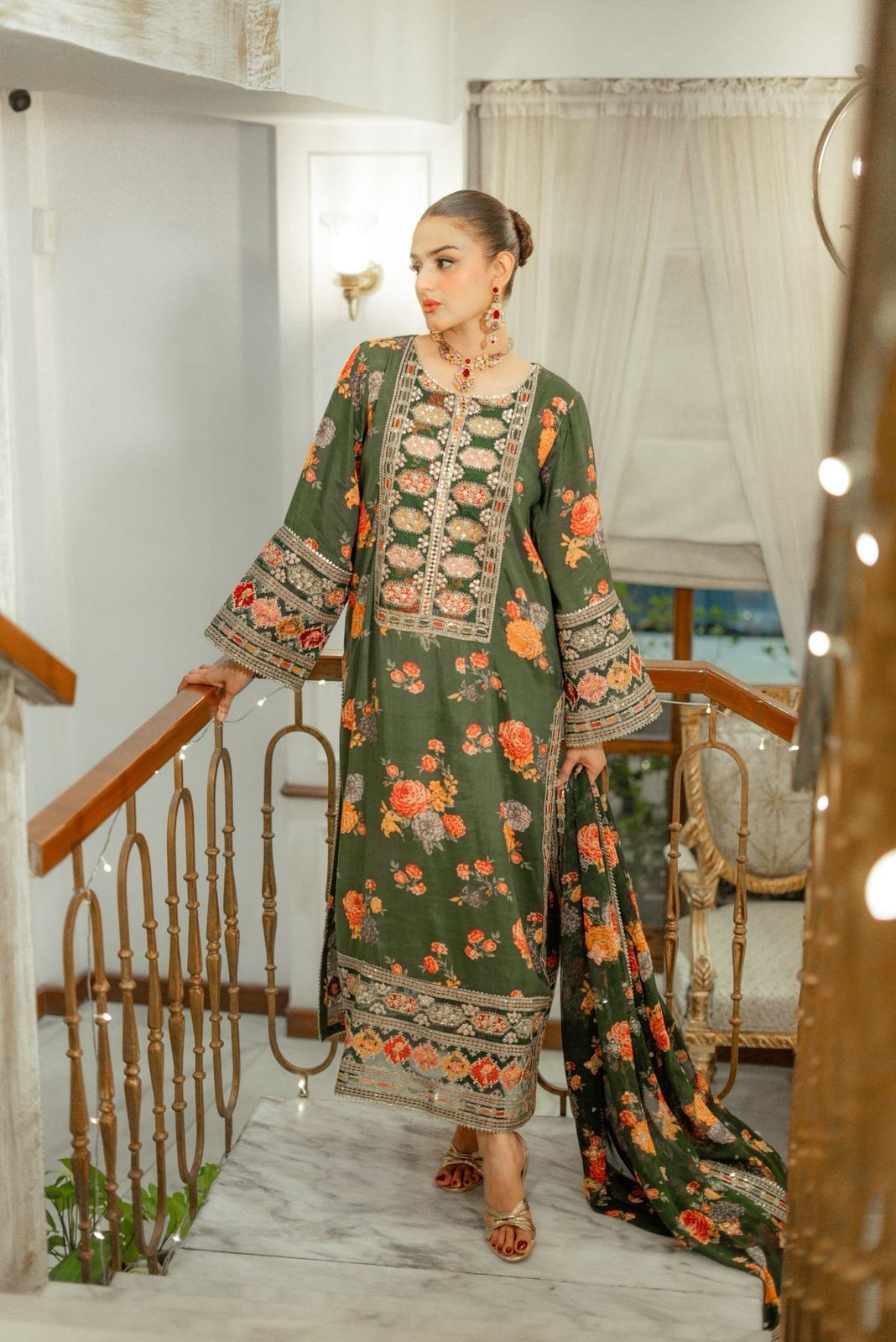 Aneela’s DHANAK EMROIDERED 3PC (E143)