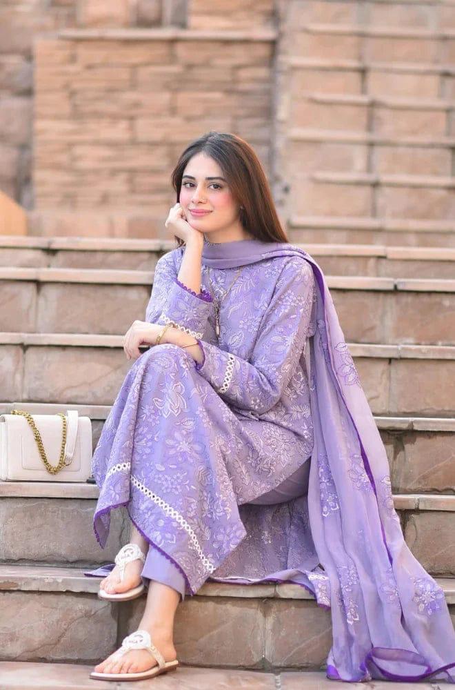 BAREEZE UNSTITCH LAWN EMBROIDERED 3PC (E304)
