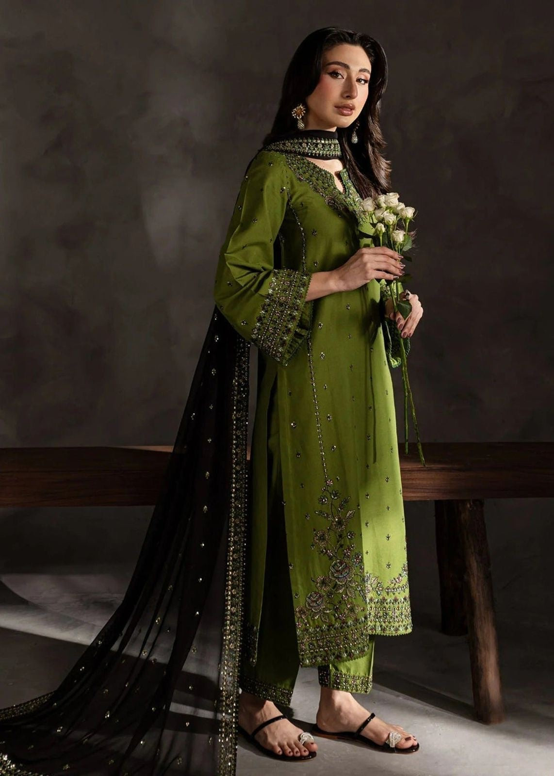 BATIK UNSTITCH LAWN EMBROIDERED 3PC (E250)