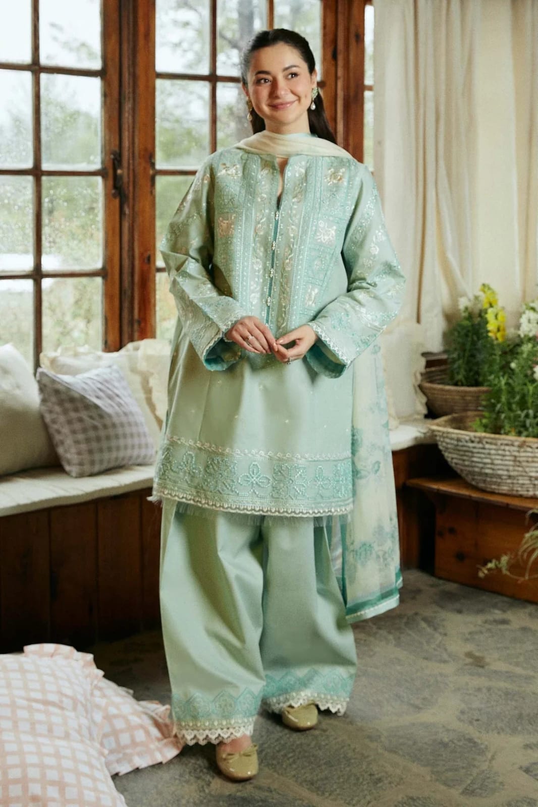 Coco By ZARA SHAHJAHAN UNSTITCH LAWN EMBROIDERED 3PC (E267)