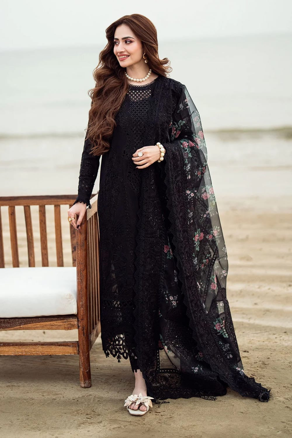 NUREH UNSTITCH LAWN EMBROIDERED 3PC (E261)