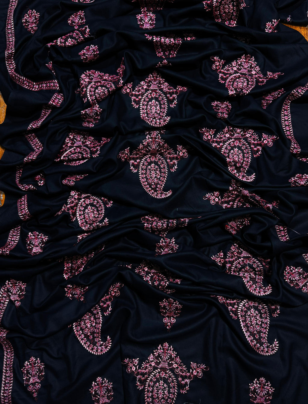 BAREEZE LAWN EMBROIDERED 3PC (E126)